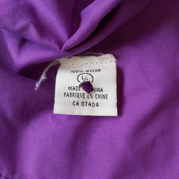 Beaver Canoe vintage purple windbreaker- size large - Picture 6 of 9